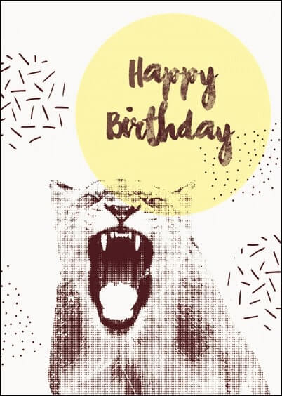 Cartes postales Anniversaire et Animaux : Lionne qui rugit