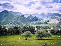 Jeu Puzzle Casse-tête en ligne Paysages Montagnes Kazbek Georgie